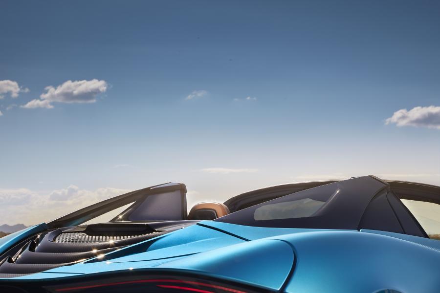 Детали экстерьера McLaren 720S Spider 2019 года  (NA) (фото 12 из 58)